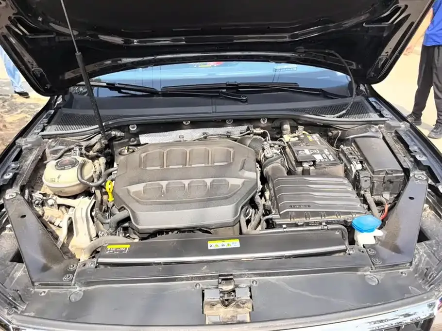 Volkswagen Magotan 2024 из CN, фото 10
