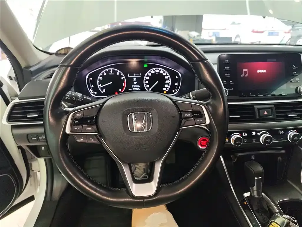 Honda Accord 2021 из CN, фото 4
