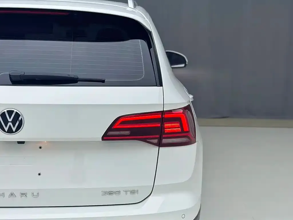 Volkswagen Tharu 2022 из CN, фото 8