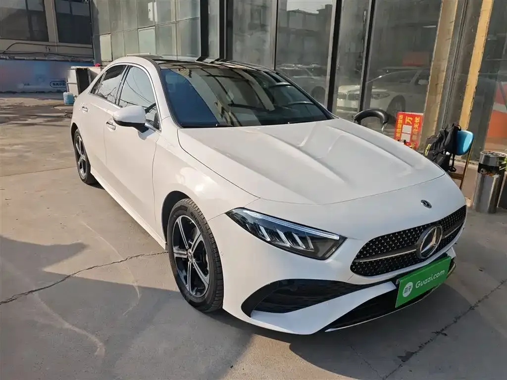 Mercedes-Benz A-Class 2024 из CN, фото 3