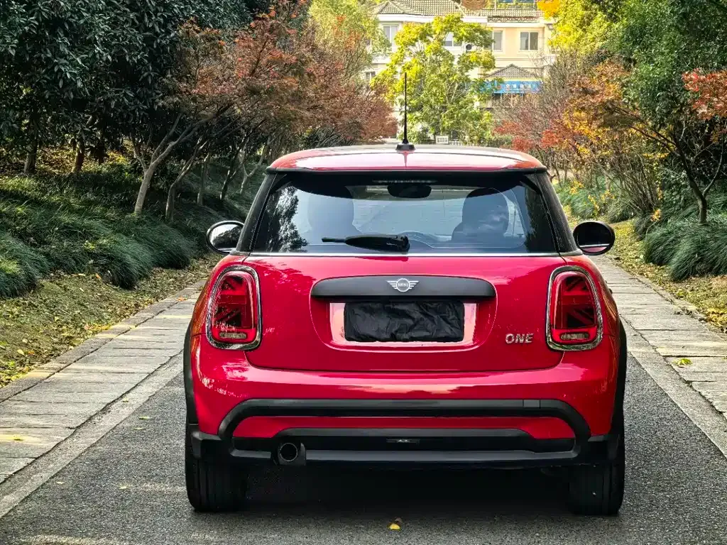 MINI Cooper (3-door) 2021 из CN, фото 2