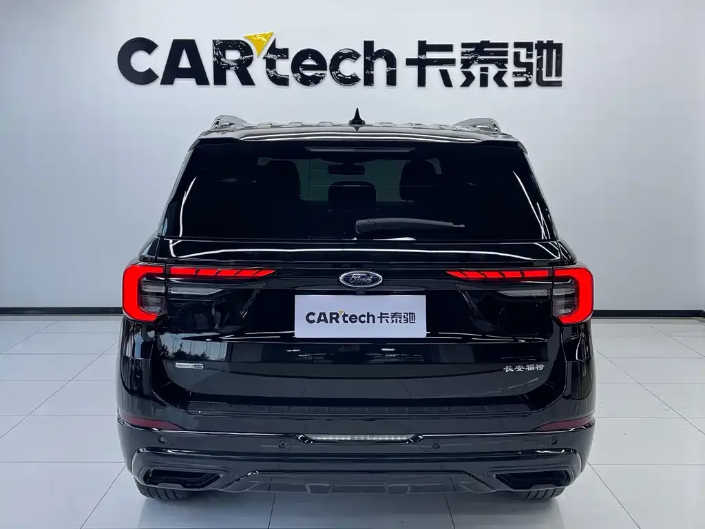 Ford Explorer 2024 из CN, фото 2