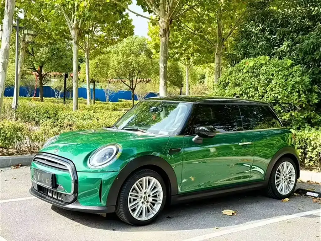 MINI Cooper (3-door) 2022 из CN, фото 2