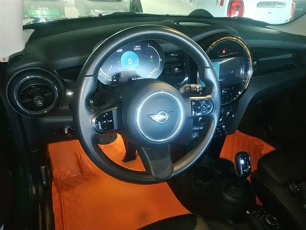 MINI Cooper (3-door) 2022 из CN, фото 3