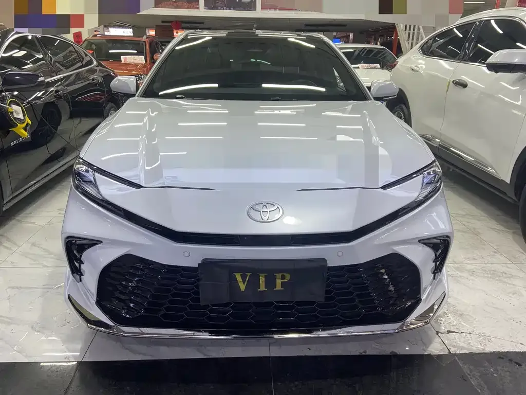 Toyota Camry 2024 из CN, фото 9