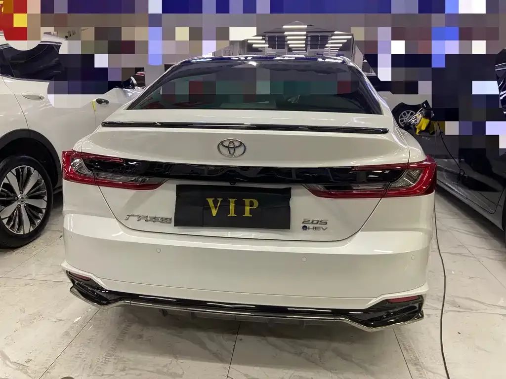 Toyota Camry 2024 из CN, фото 10