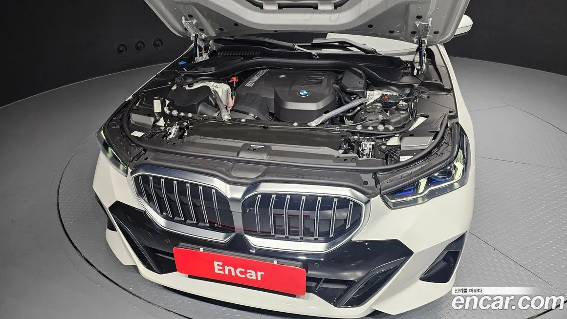 BMW 5-Series 2025 из KR, фото 7