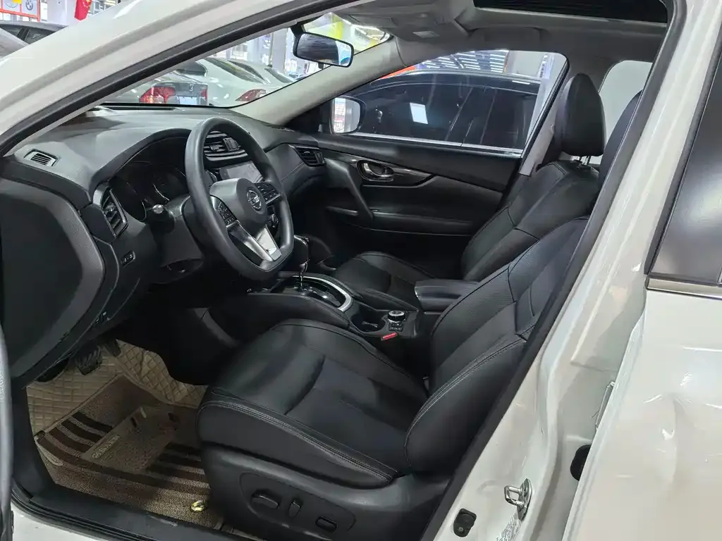 Nissan X-Trail 2022 из CN, фото 3