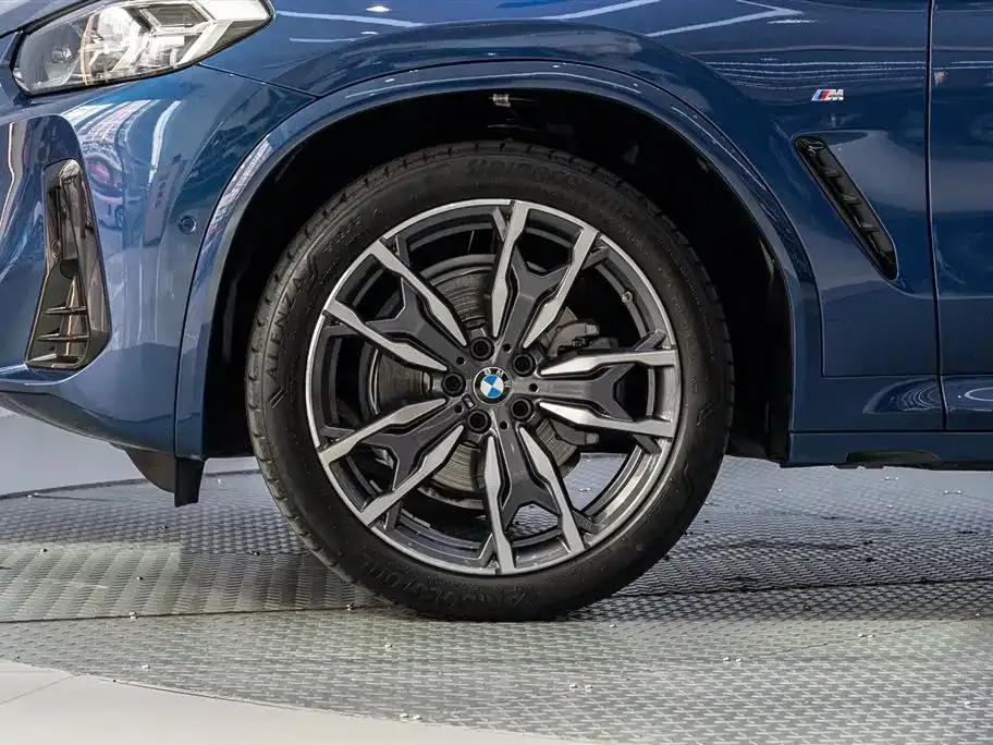 BMW X3 — фото 10