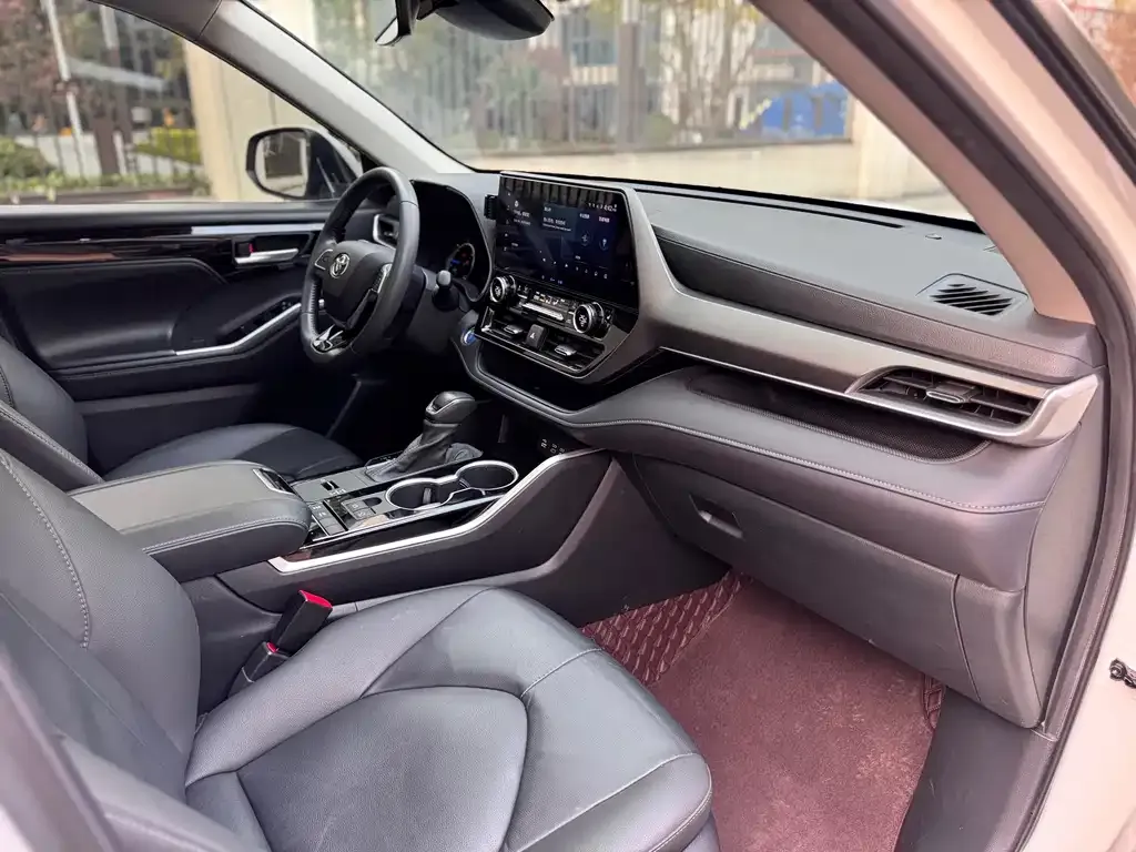 Toyota Highlander 2022 из CN, фото 5