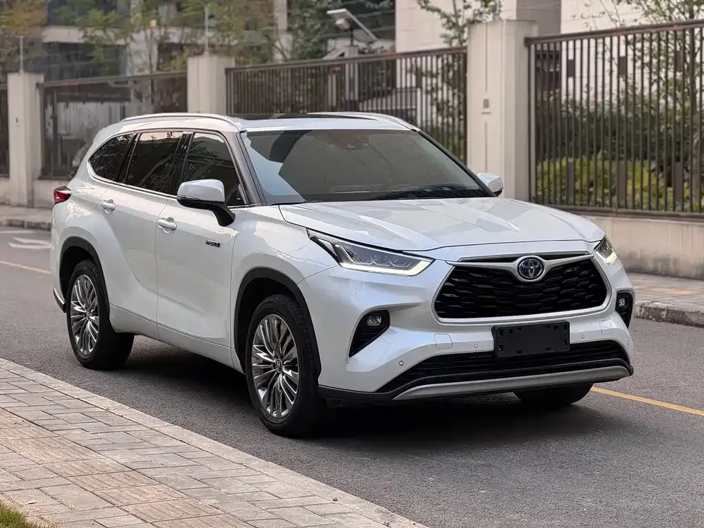 Toyota Highlander 2022 из CN, фото 4