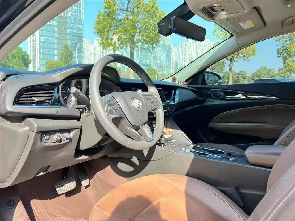 Buick Regal 2023 из CN, фото 3