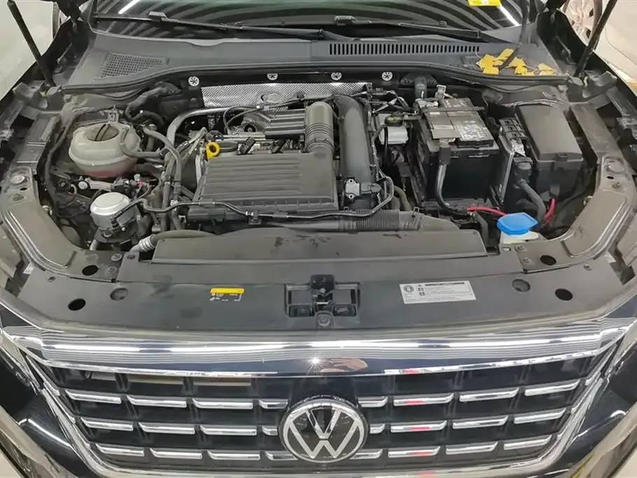 Volkswagen Passat — фото 6