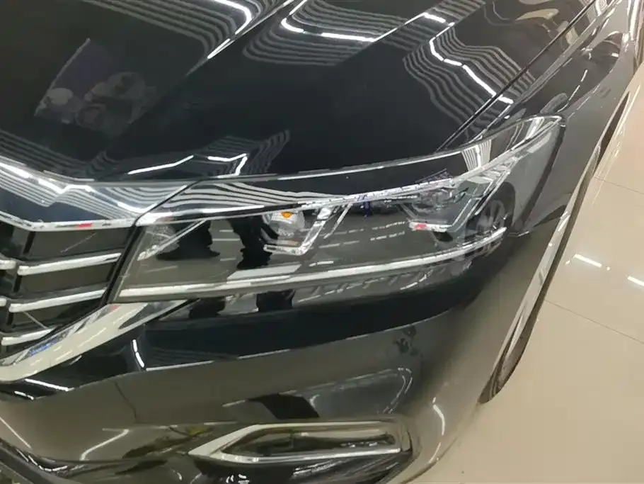 Volkswagen Passat — фото 3