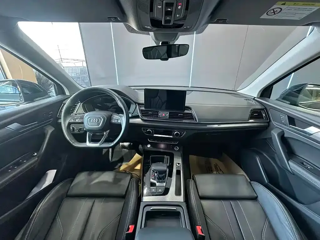 Audi Q5L 2022 из CN, фото 8