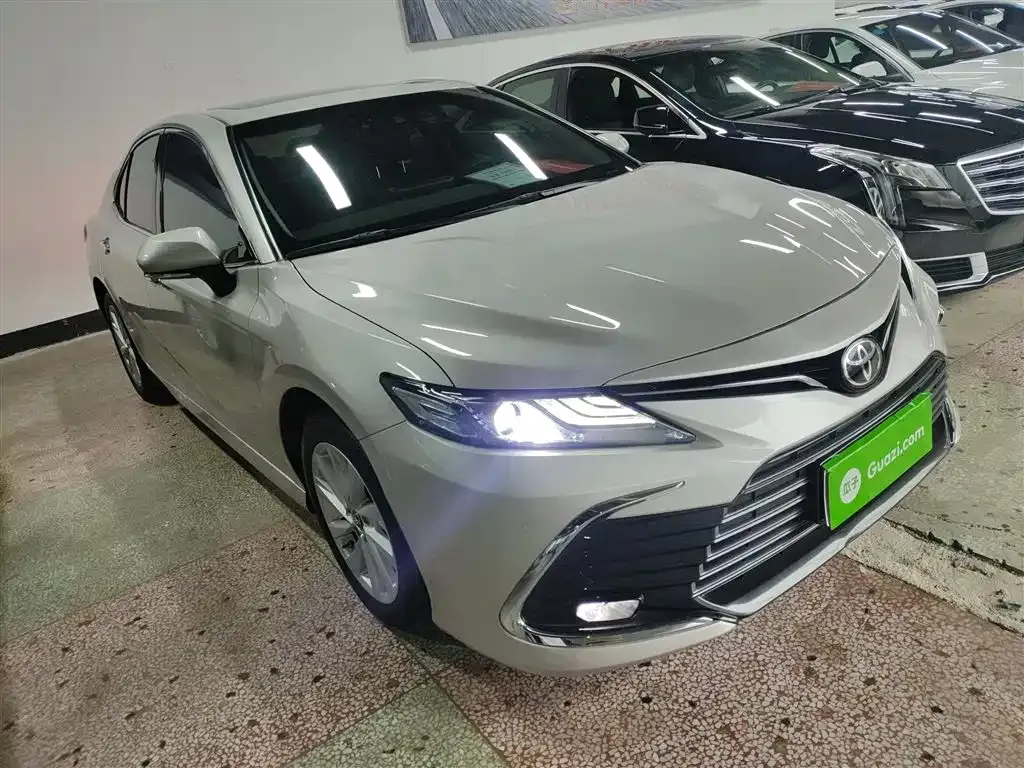 Toyota Camry 2023 из CN, фото 10
