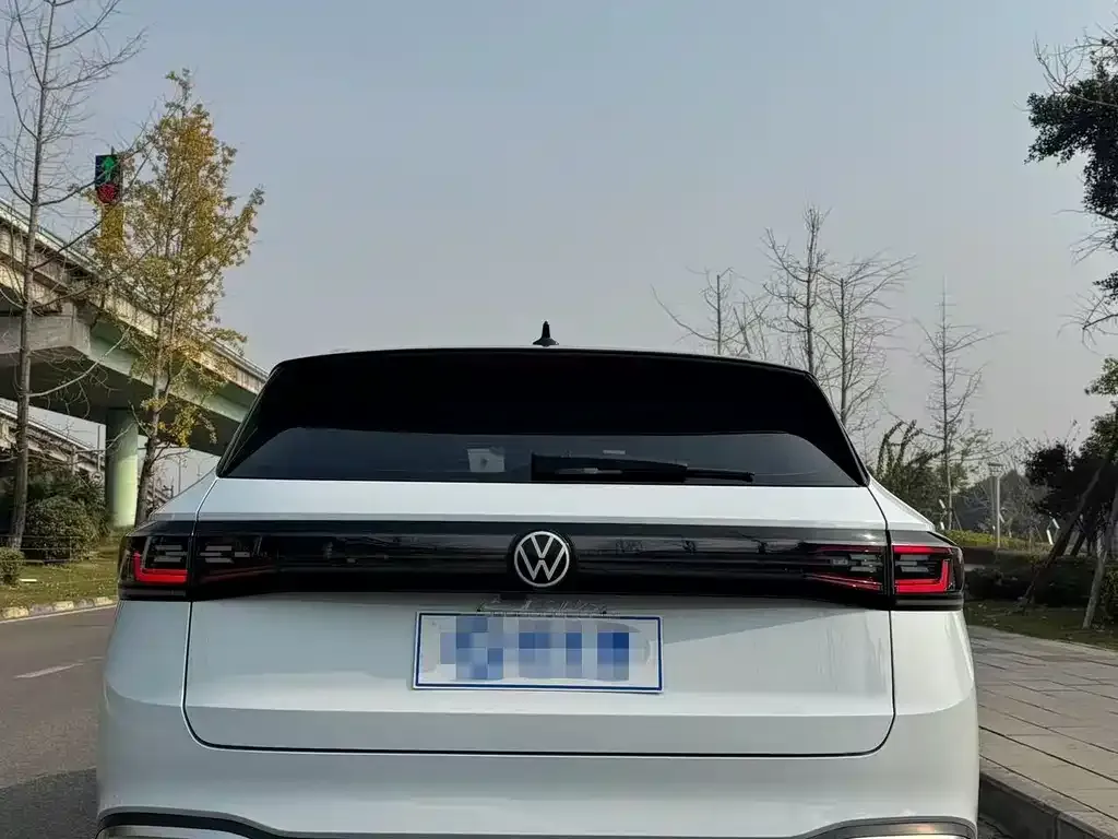Volkswagen ID.4 X 2022 из CN, фото 9