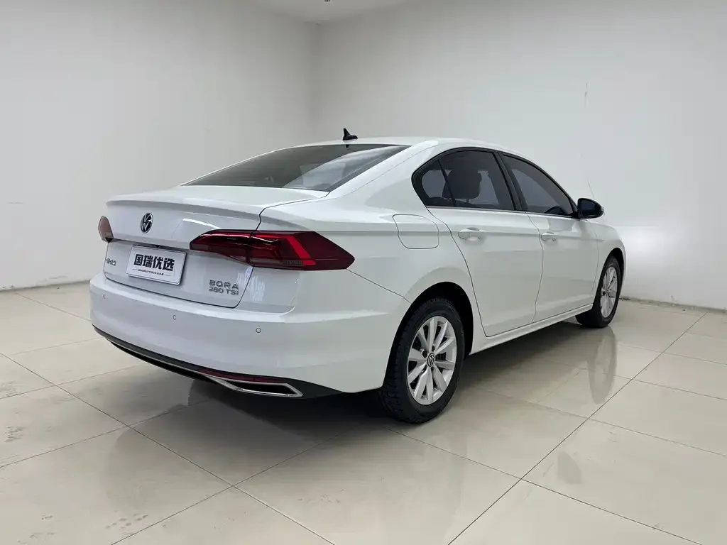 Volkswagen Bora 2021 из CN, фото 4