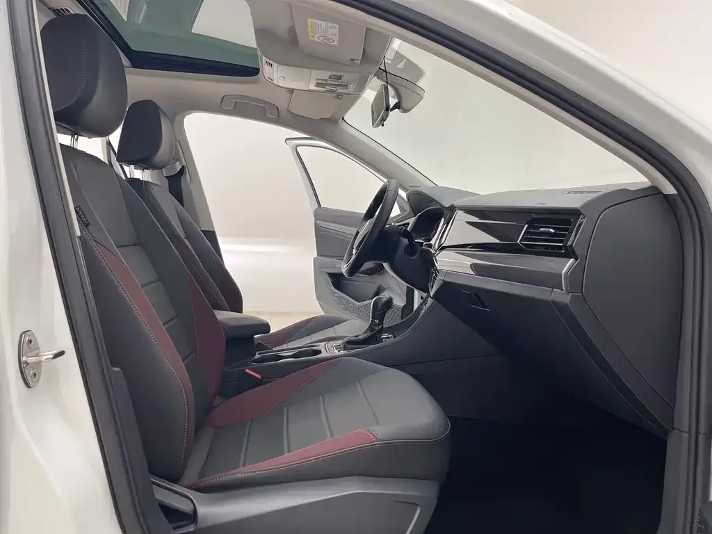 Volkswagen Bora 2021 из CN, фото 8