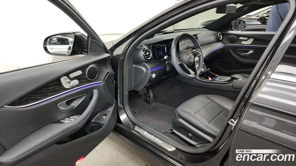 Mercedes-Benz E-Class 2023 из KR, фото 10