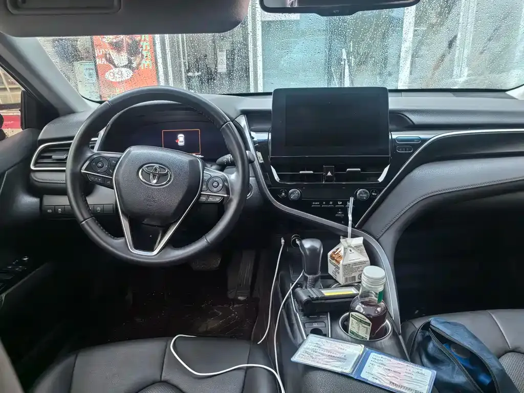 Toyota Camry 2023 из CN, фото 4