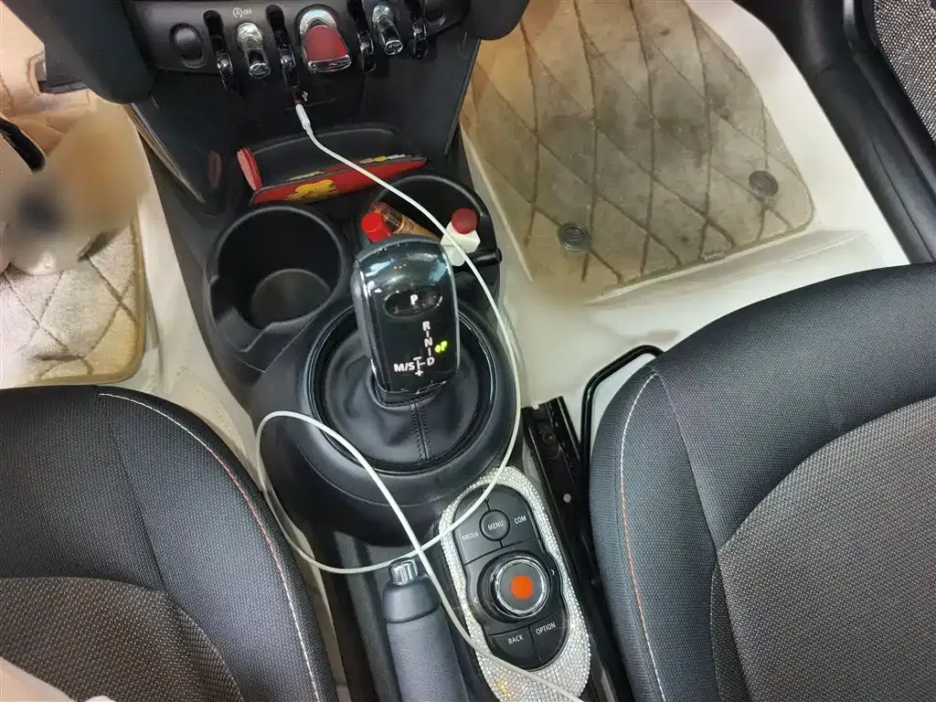 MINI Cooper (3-door) 2021 из CN, фото 4