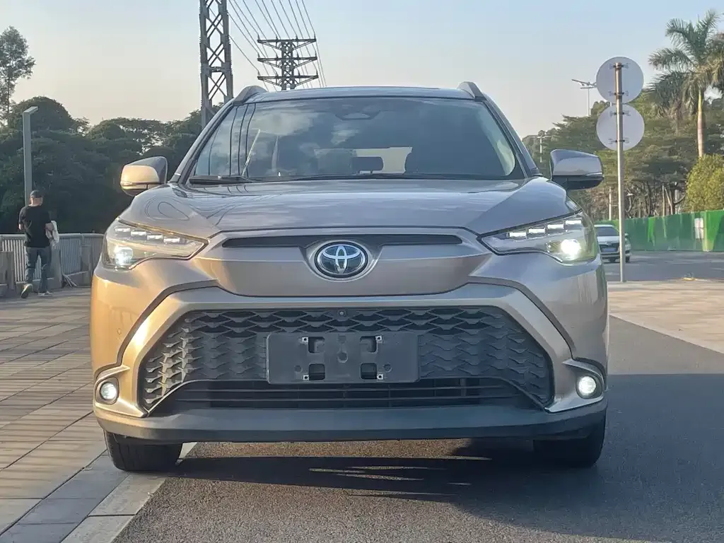 Toyota Frontlander 2023 из CN, фото 8