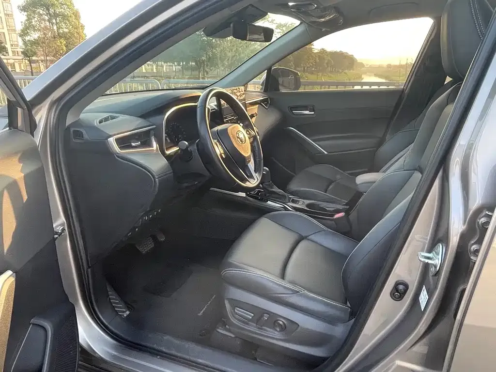 Toyota Frontlander 2023 из CN, фото 9