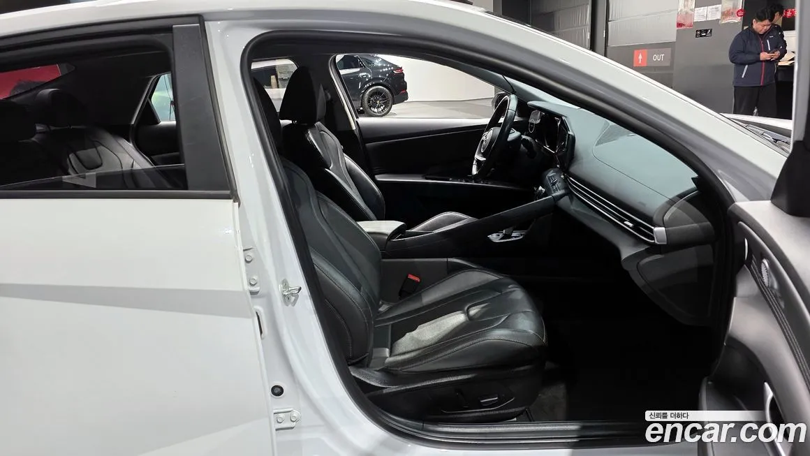 Hyundai AVANTE 2023 из KR, фото 9