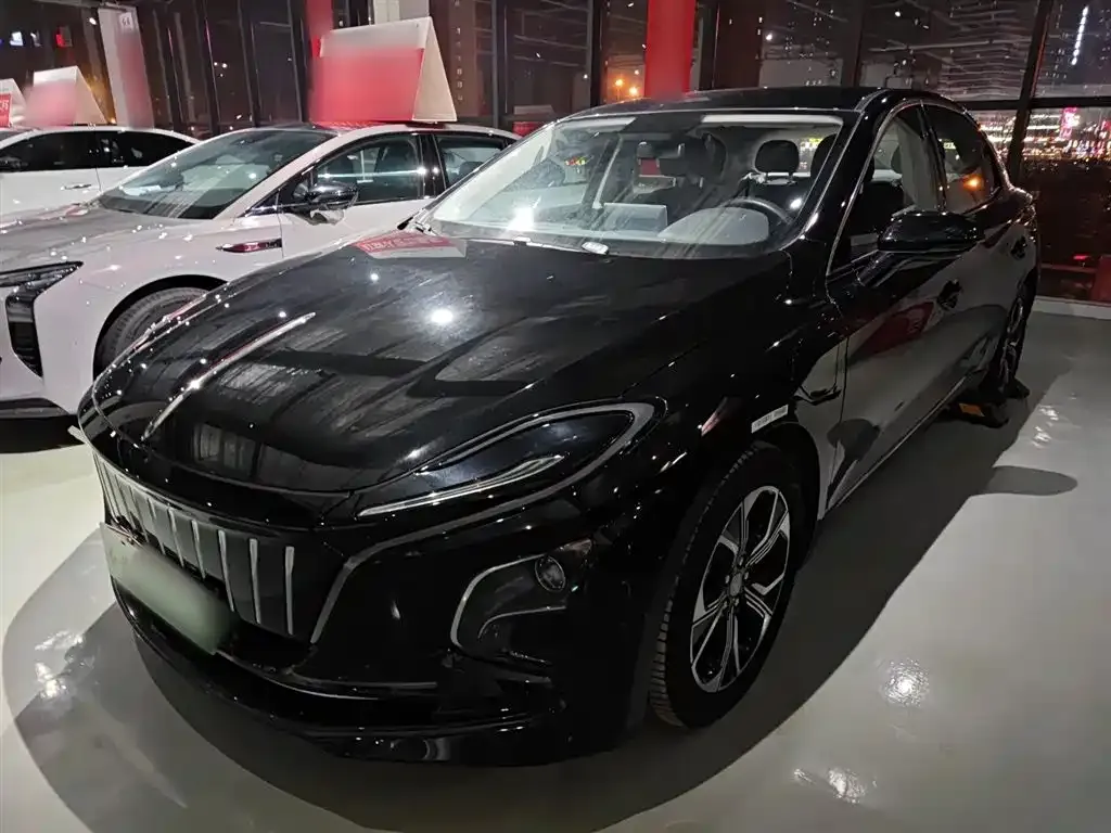 Hongqi E-QM5 2024 из CN, фото 2