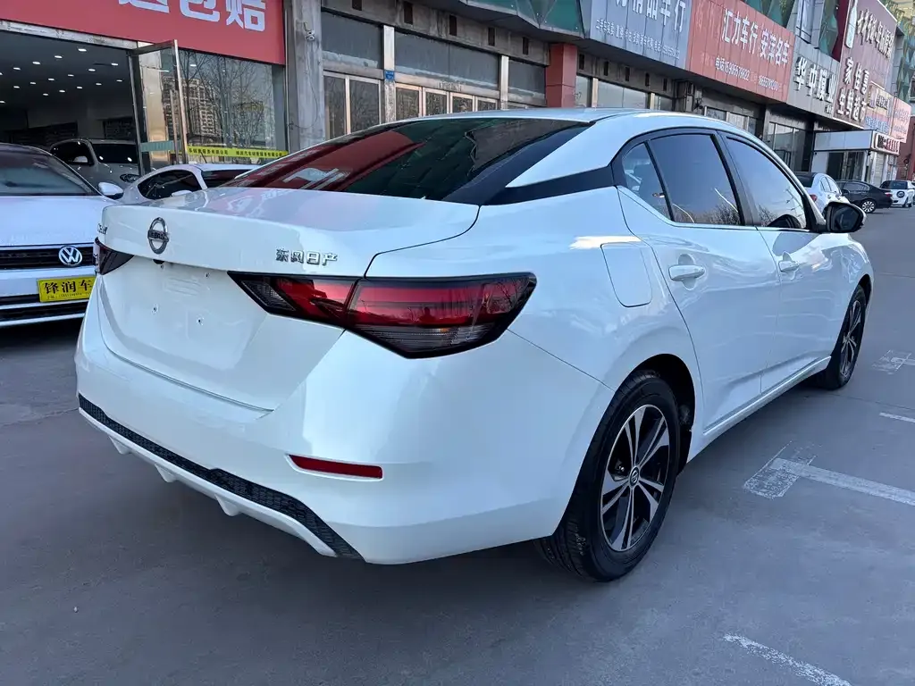 Nissan Sylphy 2023 из CN, фото 4