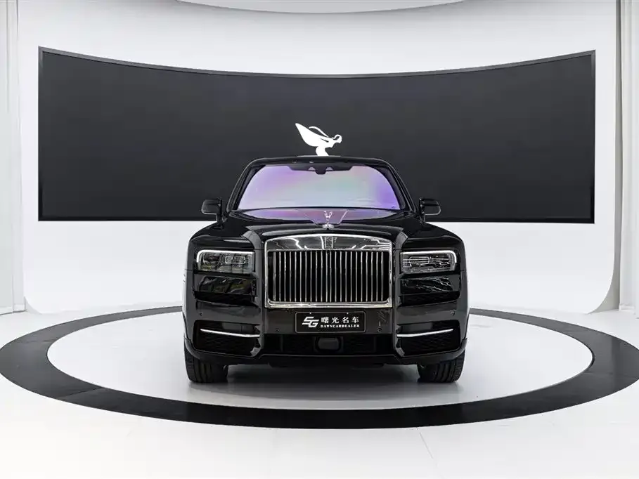 Rolls-Royce Cullinan 2024 из CN, фото 3