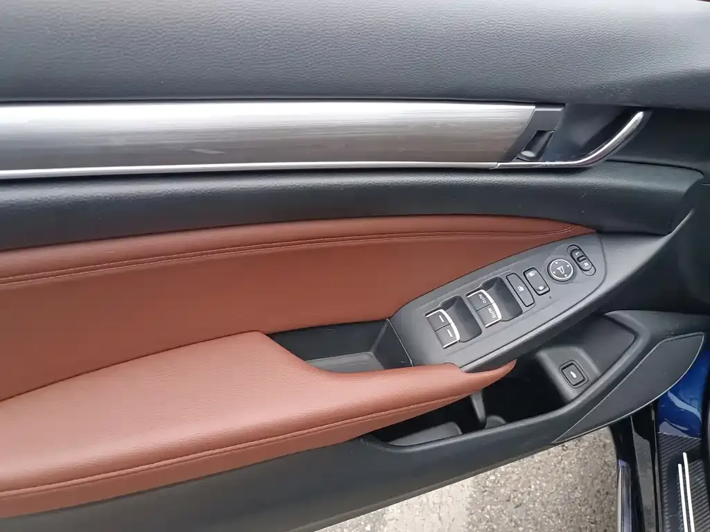 Honda Inspire 2021 из CN, фото 10