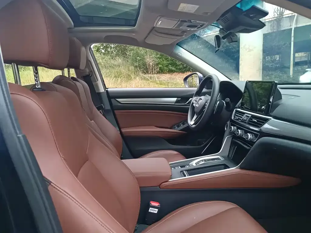 Honda Inspire 2021 из CN, фото 8