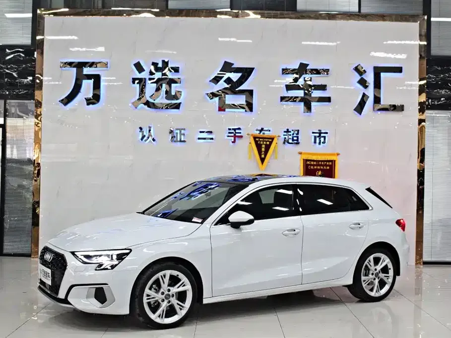 Audi A3 2021 из CN, фото 1