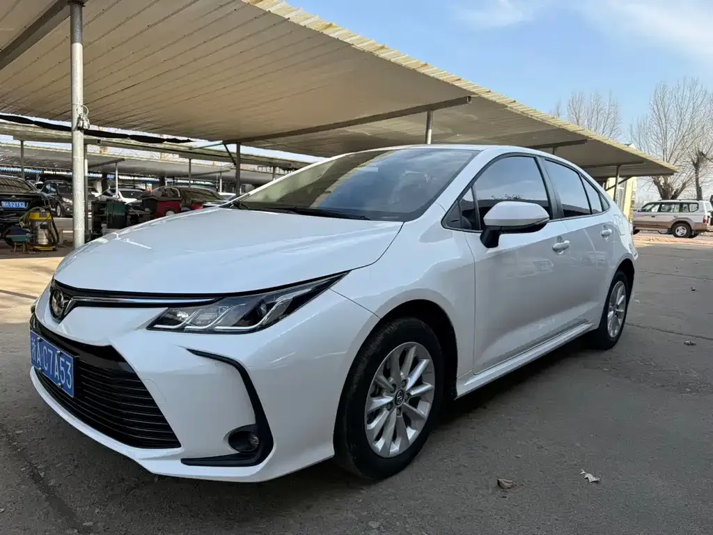Toyota Corolla 2021 из CN, фото 1