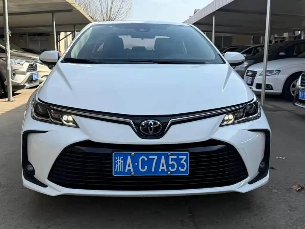 Toyota Corolla 2021 из CN, фото 9