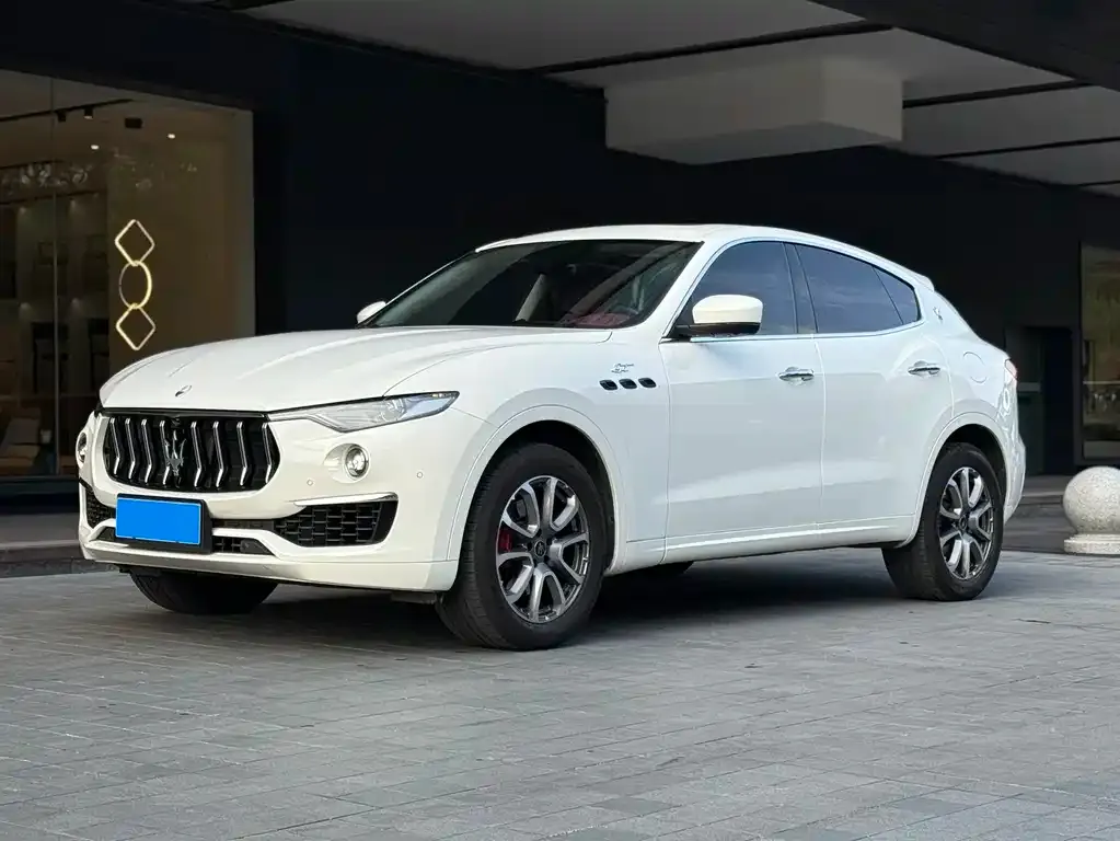 Maserati Levante 2023 из CN, фото 1
