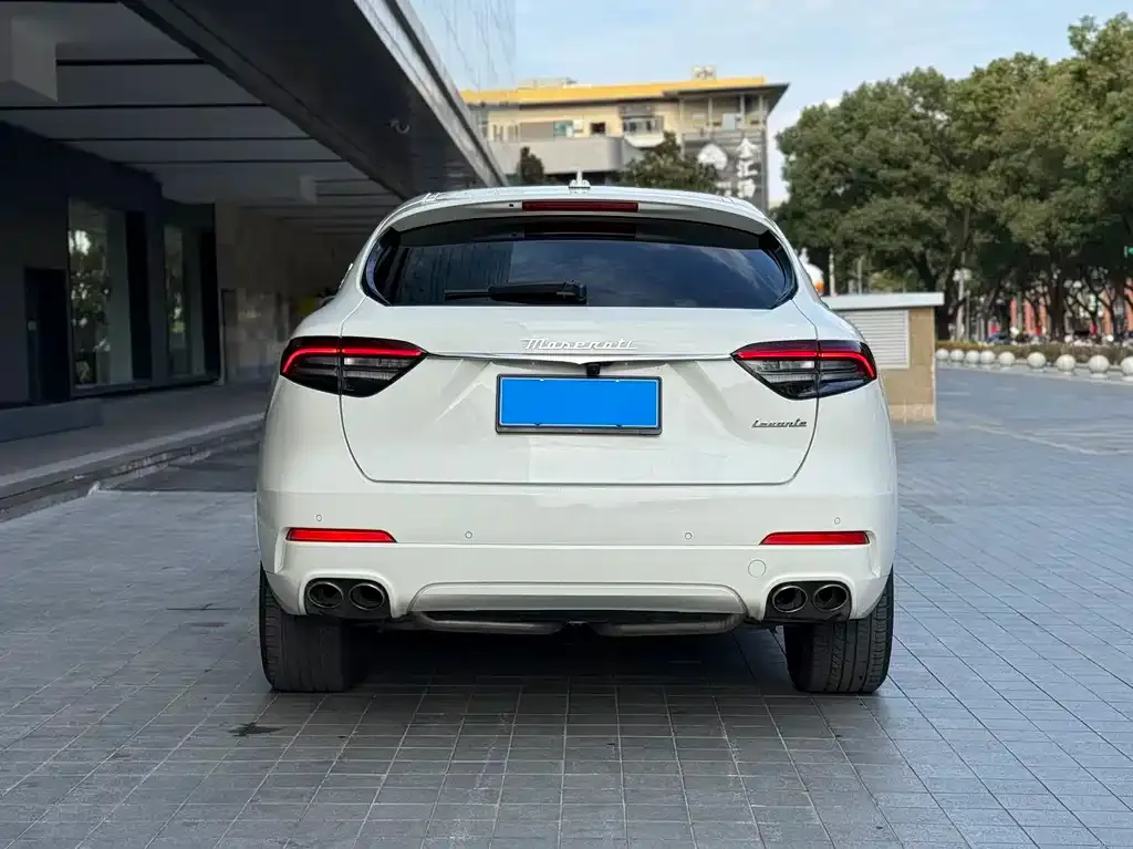 Maserati Levante 2023 из CN, фото 6