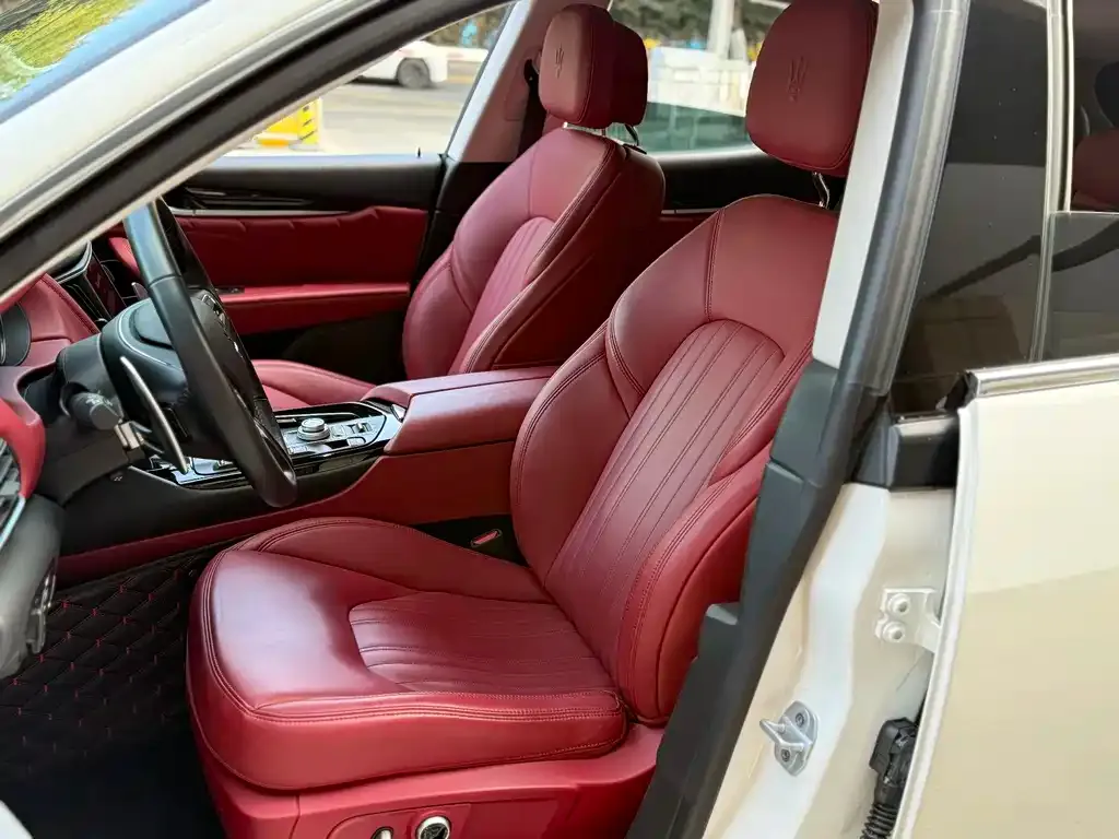 Maserati Levante 2023 из CN, фото 9