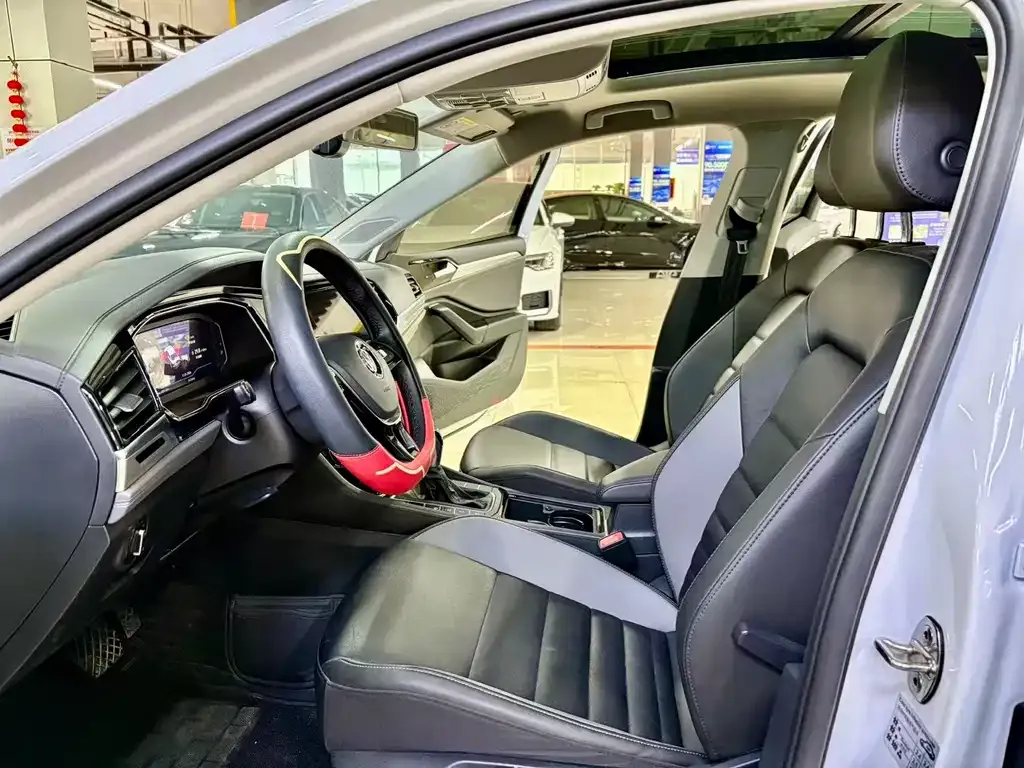 Volkswagen Sagitar 2022 из CN, фото 8