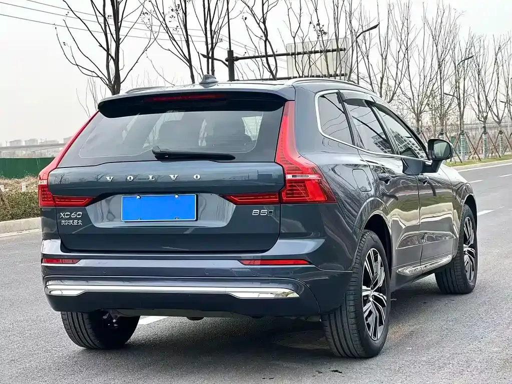 Volvo XC60 2021 из CN, фото 8