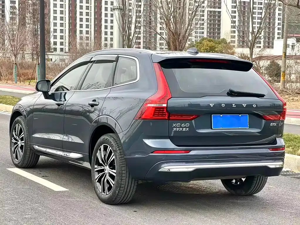Volvo XC60 2021 из CN, фото 7