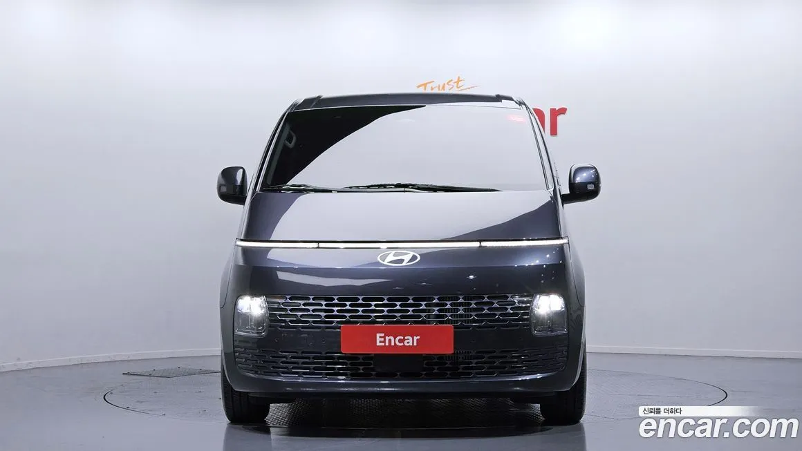 Hyundai Staria 2025 из KR, фото 2