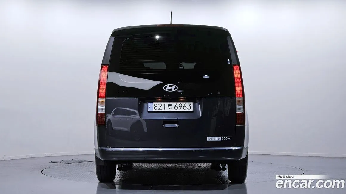 Hyundai Staria 2025 из KR, фото 4