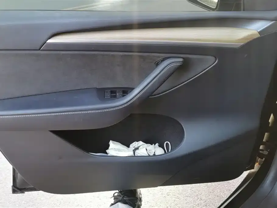 Tesla Model Y 2022 из CN, фото 7