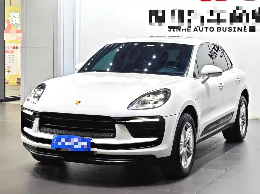 Porsche Macan — фото 1