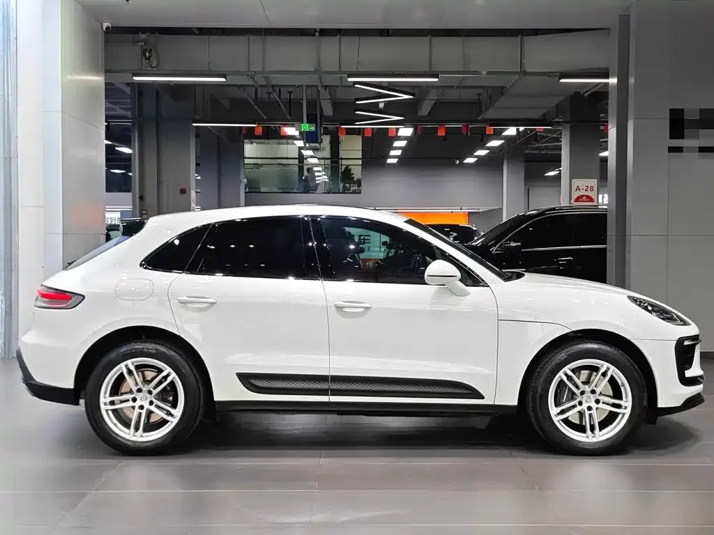 Porsche Macan — фото 4