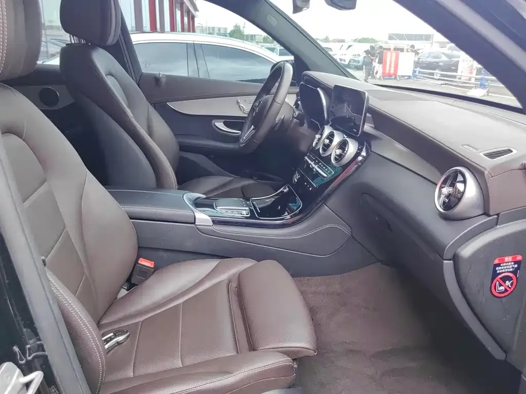 Mercedes-Benz GLC 2021 из CN, фото 2