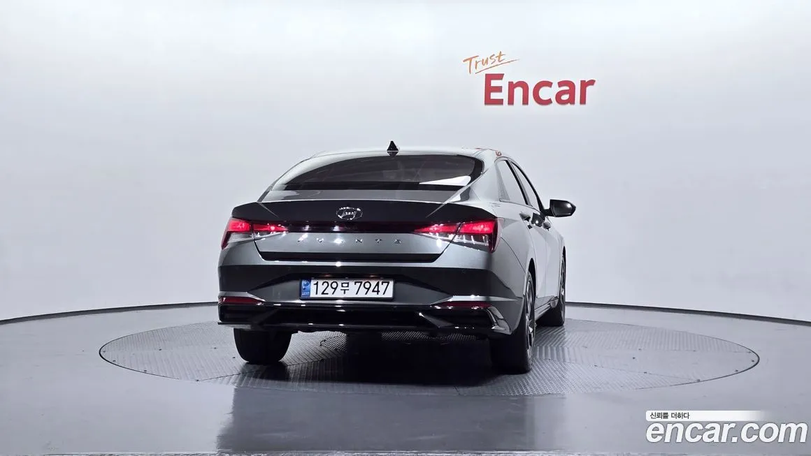 Hyundai AVANTE 2021 из KR, фото 3